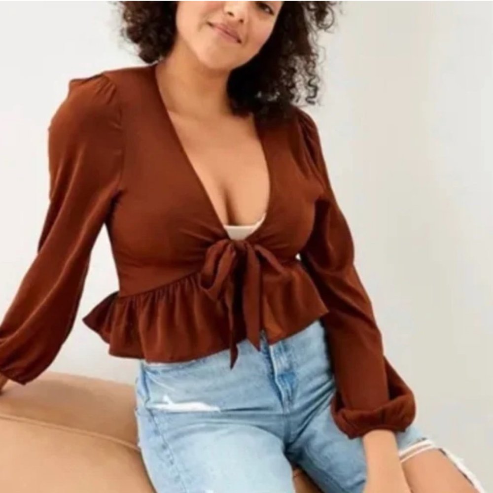 American Eagle Outfitters Peplum Top